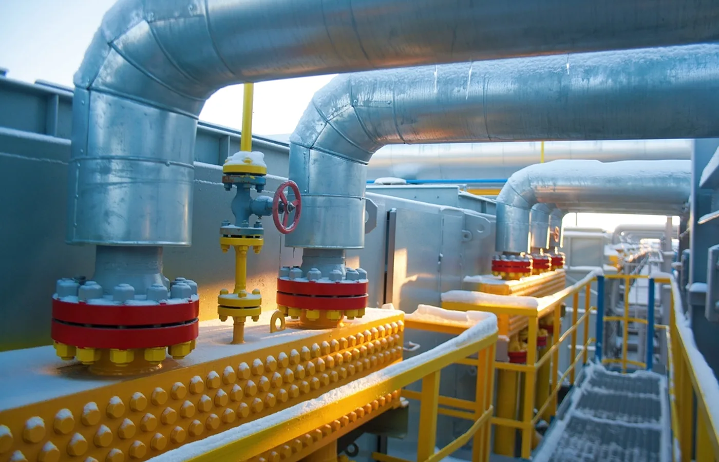 Hydrogen Clusters Need Real Buyers Before New Supply